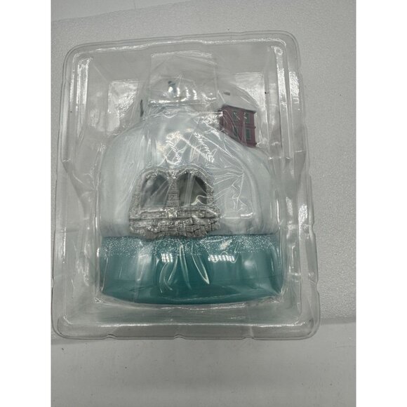 Hallmark Keepsake Magic Ornament Home for the Holidays Light Sound Motion - Picture 5 of 8